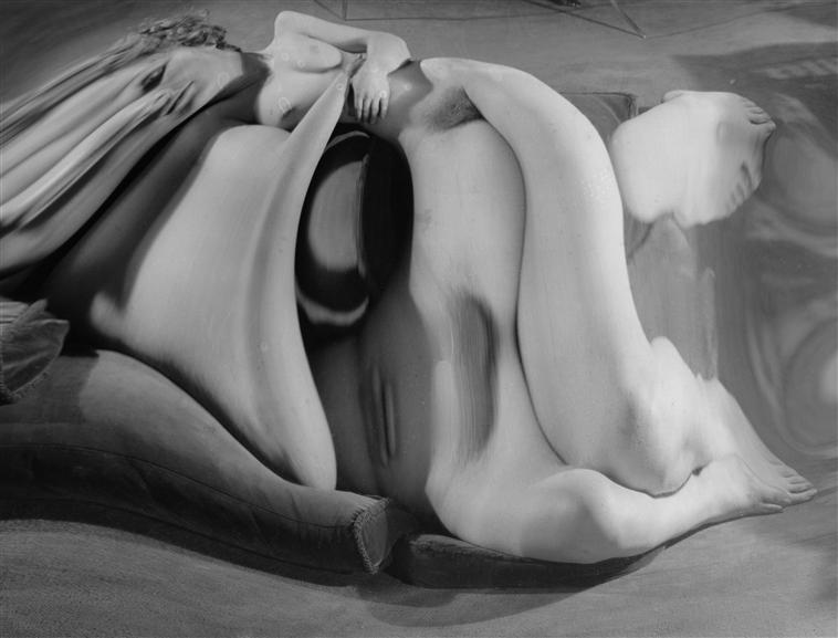 Distortions, André Kertész